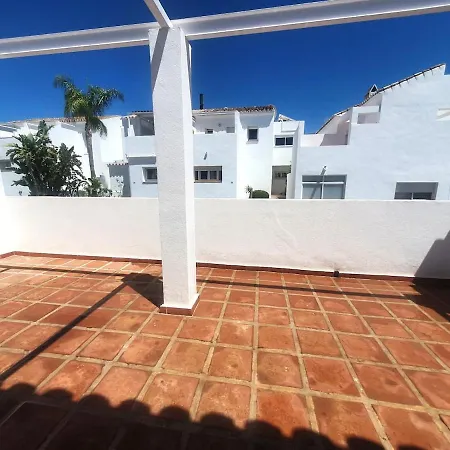 Gran Casa Luminosa Con Jardin Privado Holiday home *
