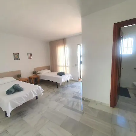 Gran Casa Luminosa Con Jardin Privado Holiday home